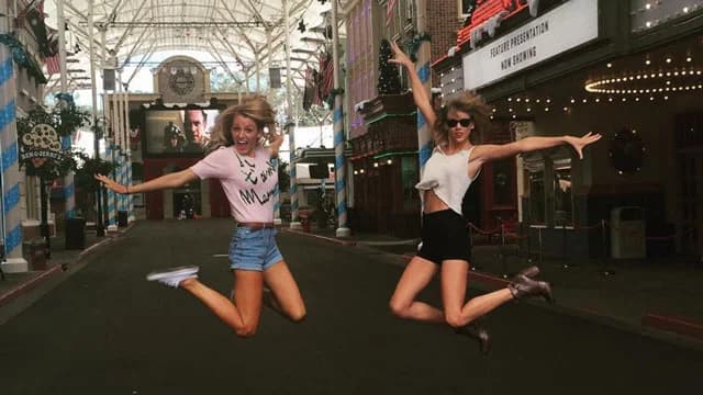 HOW IT STARTED — THE 1989 WORLD TOUR
