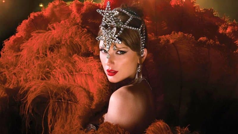 TAYLOR SWIFT — 'ELIZABETH TAYLOR'